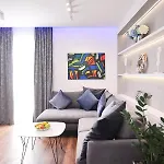 Larga
