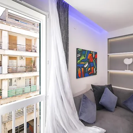 Larga דירה זאדאר